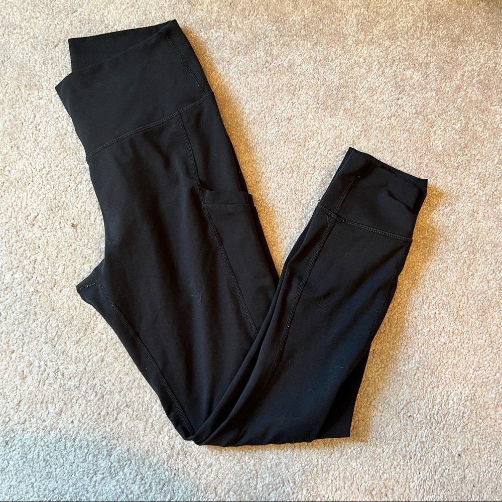 Fabletics ankle leggings size small with side pockets